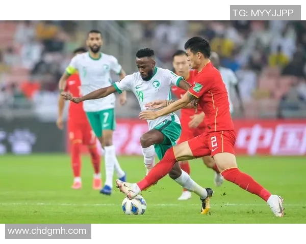 南京篮球队在世界杯预选赛中以71分高居积分榜首位引发关注